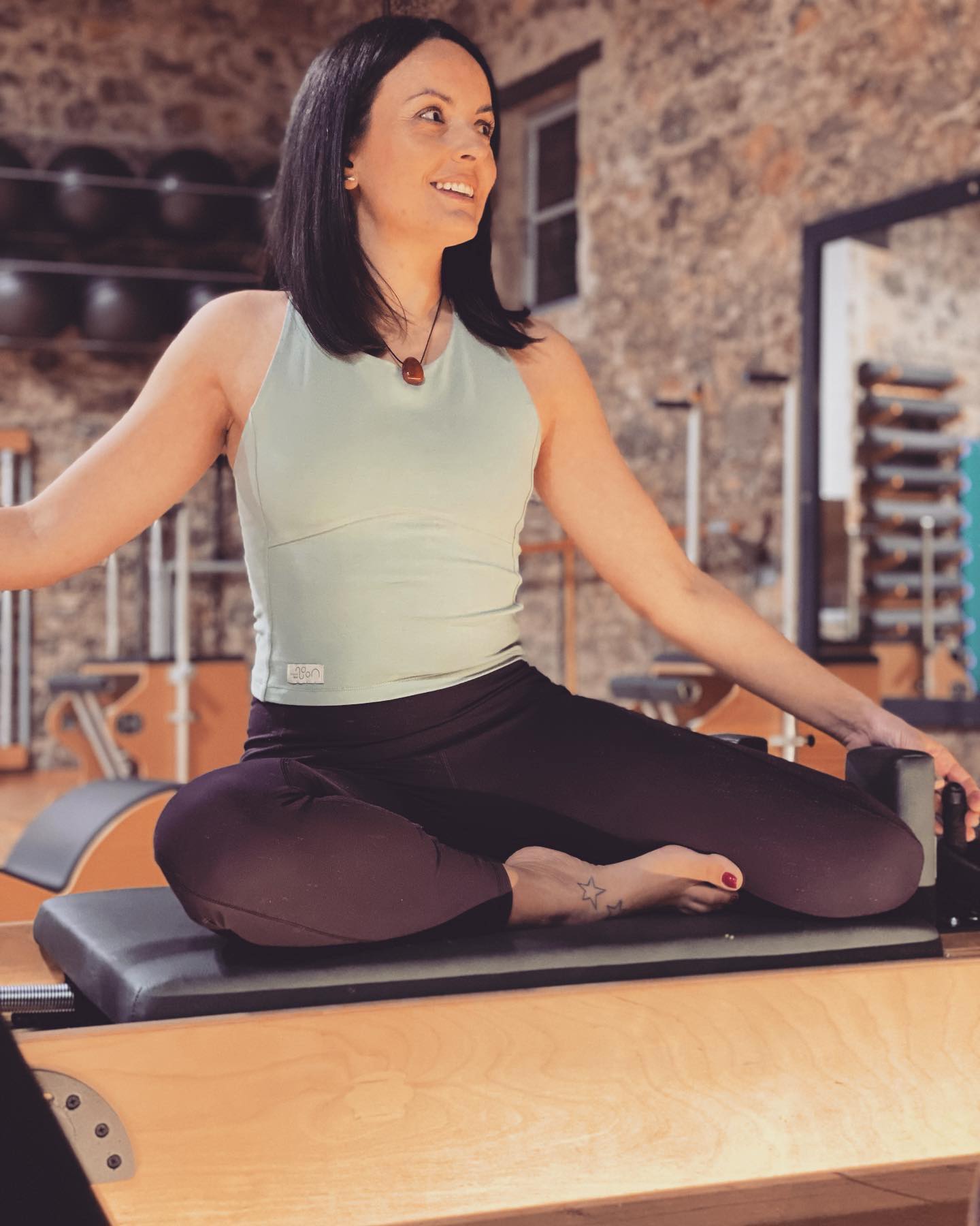 Bra-Tops - Τοπ με χιαστη πλάτη Τοπ με χιαστη πλάτη Bra-Tops NOOS Pilates Wear