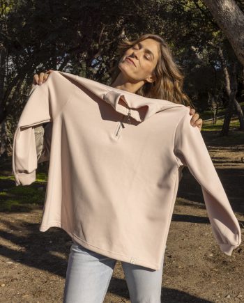 Μπλούζα σε άνετη γραμμή με απαλή πολυτελή σύνθεση υφάσματος Hoodies & Sweatshirts NOOS Pilates Wear
