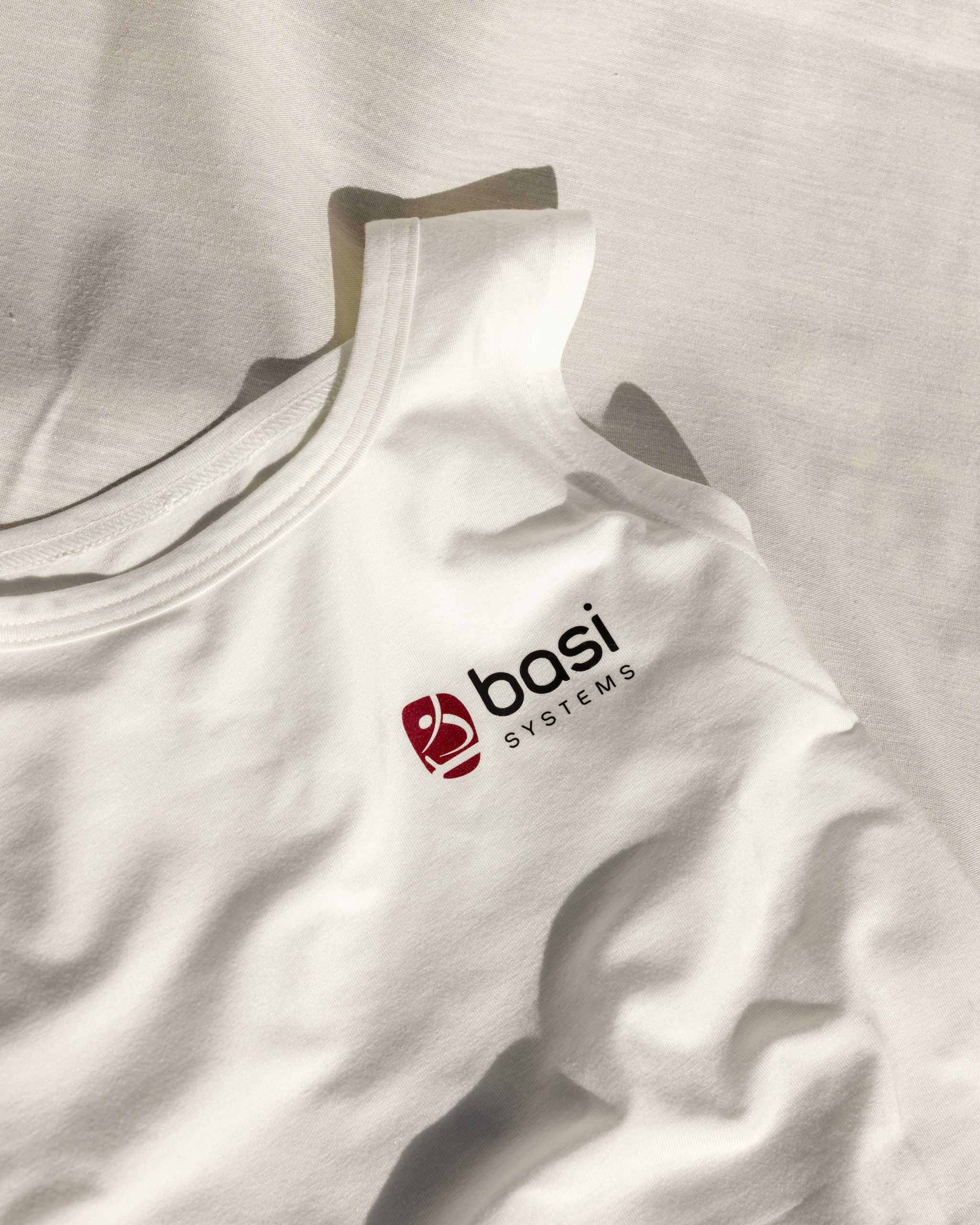 Short Sleeve Shirts - Φανελάκι bamboo logo BASI Systems. Φανελάκι bamboo logo BASI Systems. Short Sleeve Shirts NOOS Pilates Wear